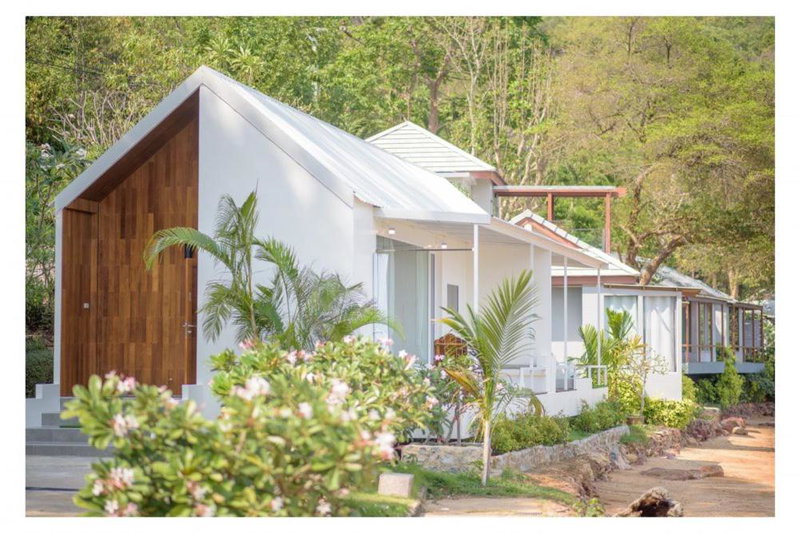 Seashell Village Resort, Chao Lao Beach, Thailand