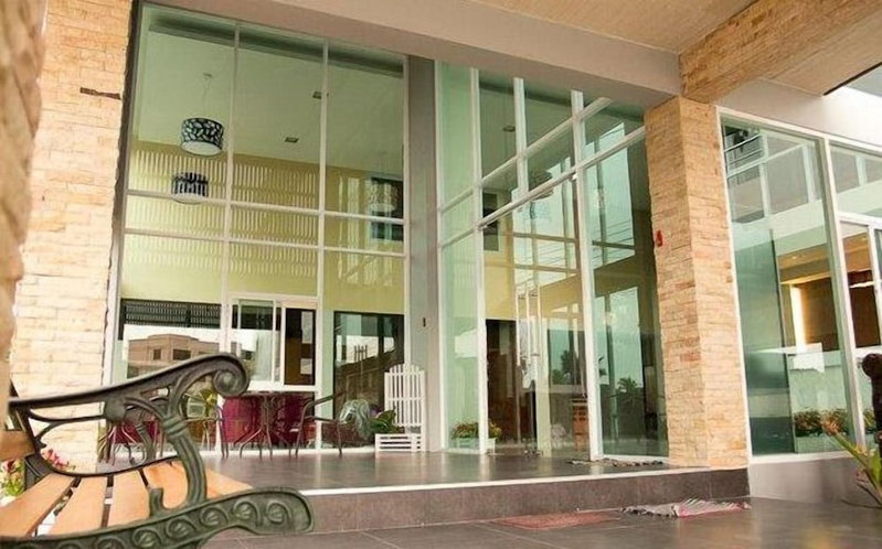 The Centrino Serviced Residence, Surat Thani, Thailand