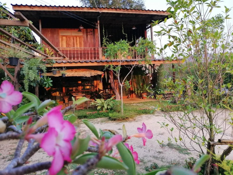 Wang Jai Kwang Space Inn, Chongsadao, Thailand