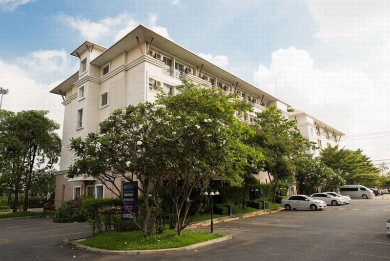 Synsiri Resort, Bangkok, Thailand