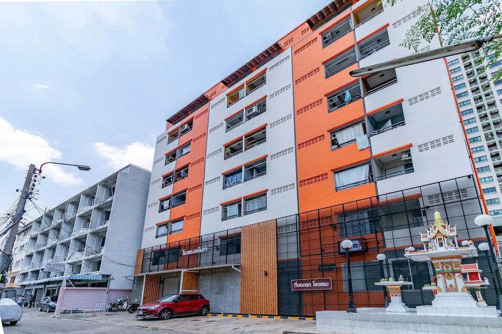 Hotel · Alanda Hotel & Apartment, Bangkok