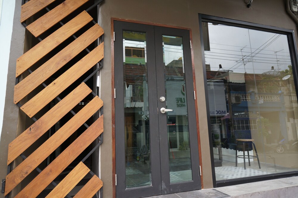 Hotel · Hive28, Bangkok