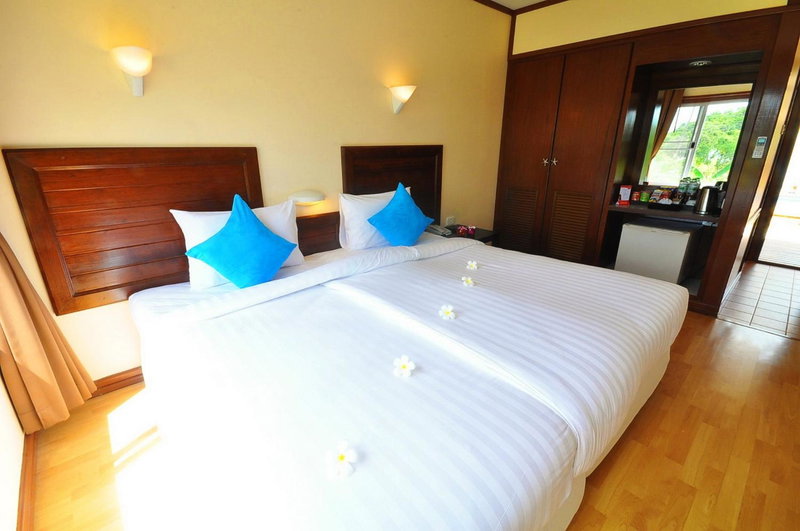 Isle Beach Resort Krabi-SHA, Klong Muang Beach, Thailand