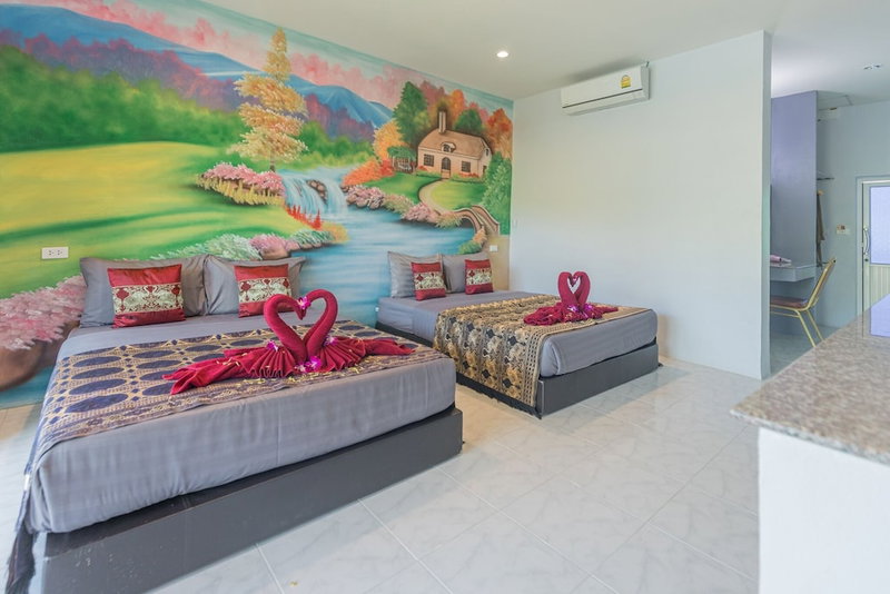 Khaosok Rainforest Resort, Phanom, Thailand