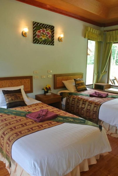 Khaosok Rainforest Resort, Phanom, Thailand