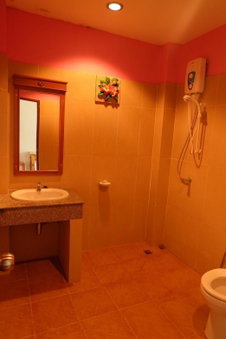Phumin Apartment, Ko Lanta, Thailand
