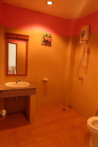 Phumin Apartment, Ko Lanta, Thailand