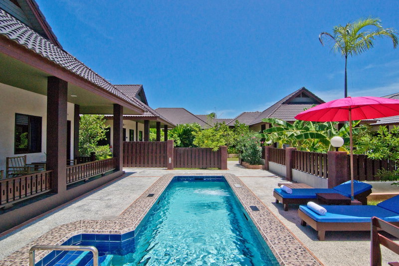 Rose Bay Resort, Pattaya, Thailand