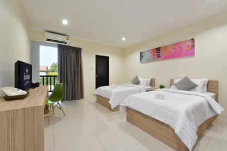 Baan Lamoon, Ratchaburi, Thailand