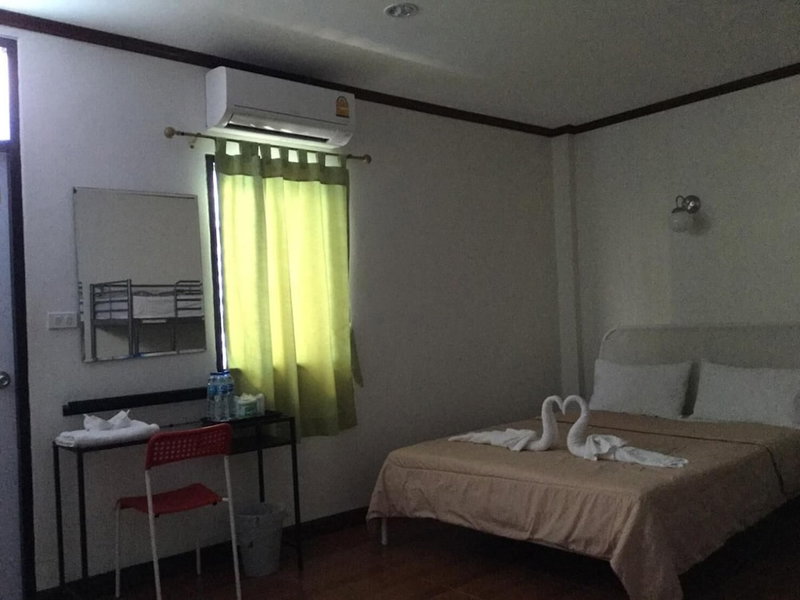 Pro Chill Krabi Guesthouse, Krabi, Thailand