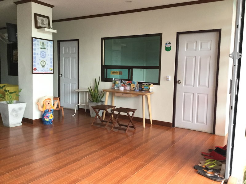 Pro Chill Krabi Guesthouse, Krabi, Thailand