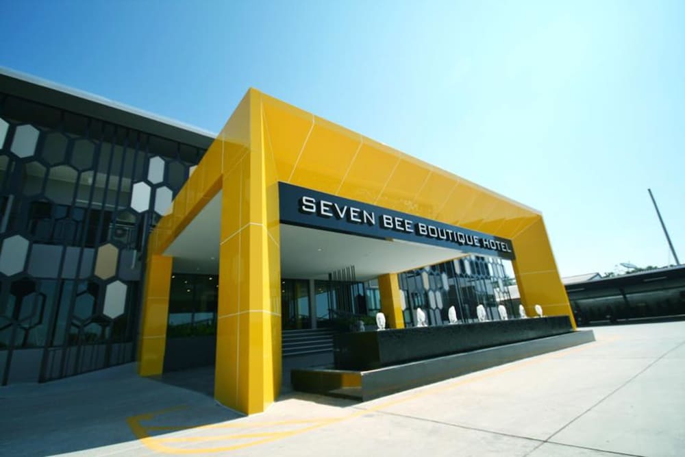 Hotel · Seven Bee Boutique Hotel, Surin