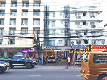 SnoozZotel, Pattaya, Thailand