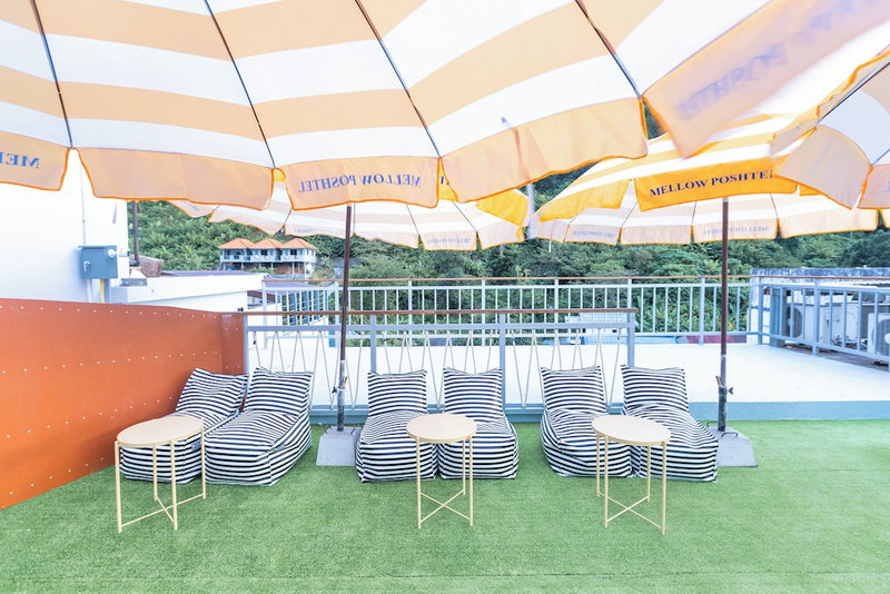 Mellow Poshtel - Kata Beach, Karon, Thailand