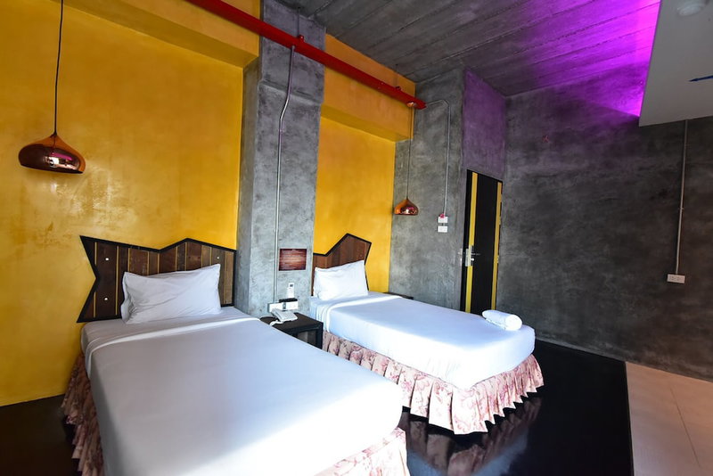 PS Extra Hotel, Hat Yai, Thailand