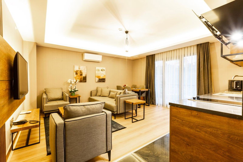 Nehi̇r Otel, Pelitli, Turkey