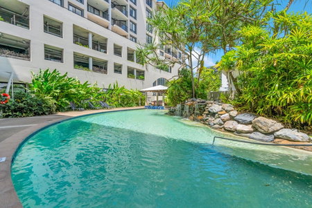 Esplanade Escape, Cairns, Australia