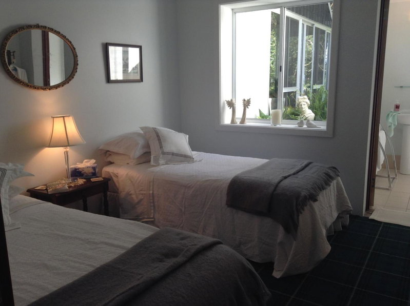 Whispering Pines Bed and Breakfast, Collie, Australia