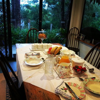 Whispering Pines Bed and Breakfast, Collie, Australia