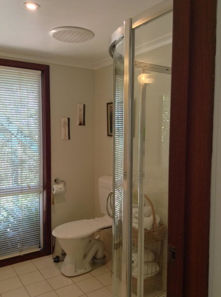 Whispering Pines Bed and Breakfast, Collie, Australia