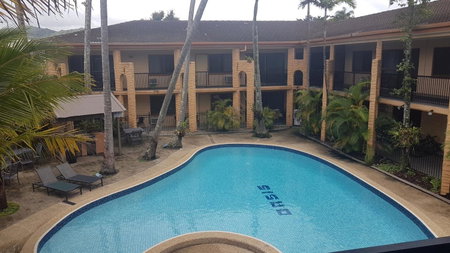 Oasis Inn Apartments, Cairns, Australia