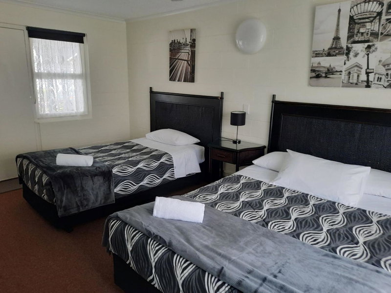 Flying Spur Motel, Toowoomba, Australia