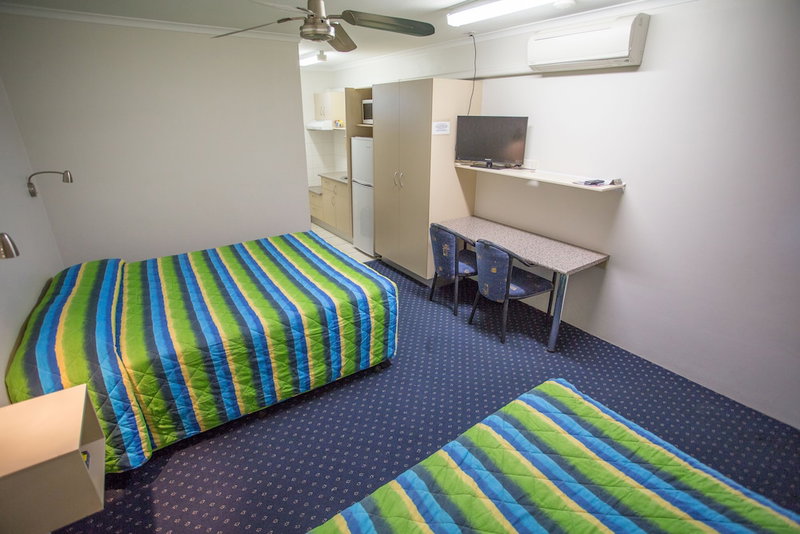 Fourth Avenue Motor Inn, Parkside, Australia
