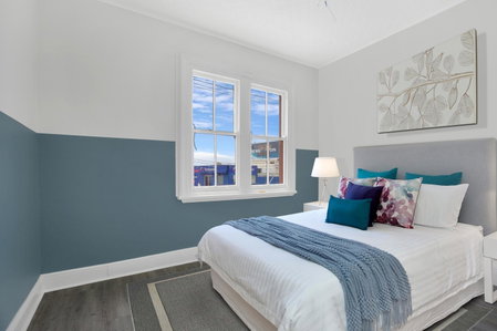 Native Rose Hotel, Sydney, Australia
