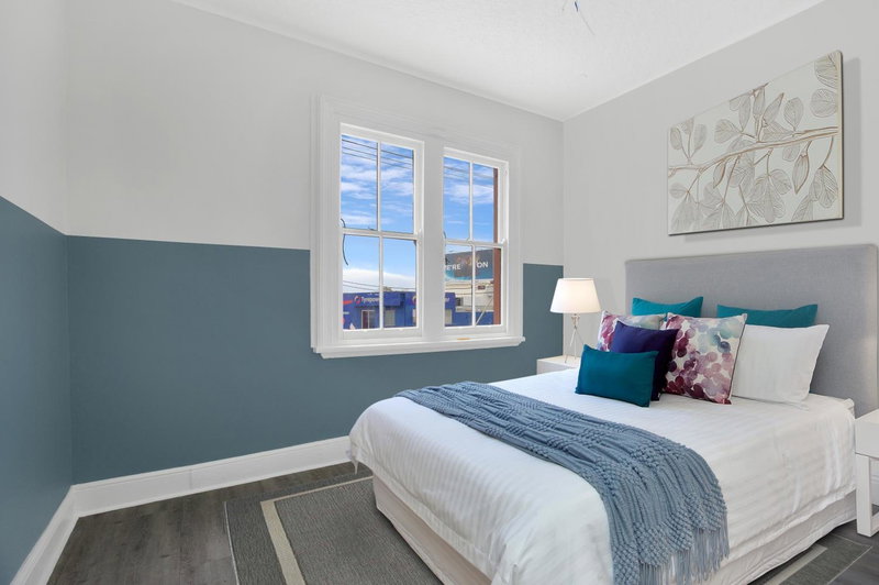 Native Rose Hotel, Sydney, Australia