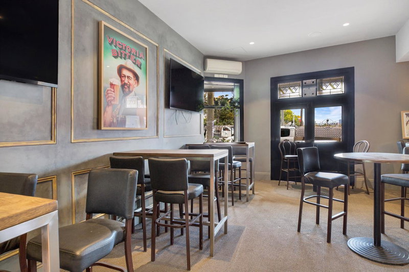 Native Rose Hotel, Sydney, Australia