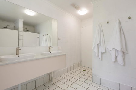 Abode Mooloolaba, Backpackers & Motel rooms, Mooloolaba, Australia