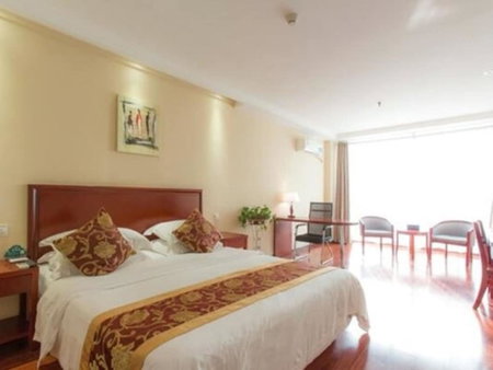 GreenTree Inn Xuzhou High Speed Railway Zhanqian Square Hotel, Xuzhou, China