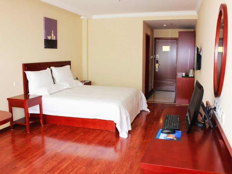 GreenTree Inn Xuzhou High Speed Railway Zhanqian Square Hotel, Xuzhou, China