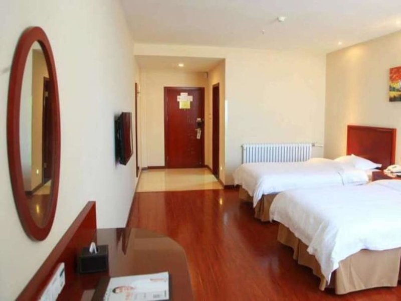 GreenTree Inn WeiHai RongCheng Bus Station BORDER TRADE CITY Express Hotel, Weihai, China