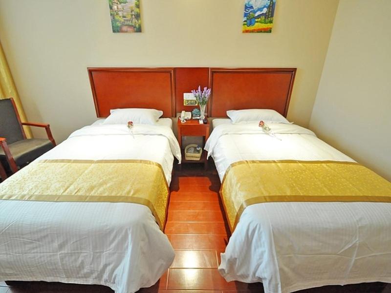 GreenTree Inn Linxi International Convention Center Express Hotel, Linyi, China