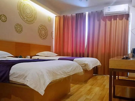 GreenTree Inn DaLian JinZhou District Light Industry College Express Hotel, Dalian, China