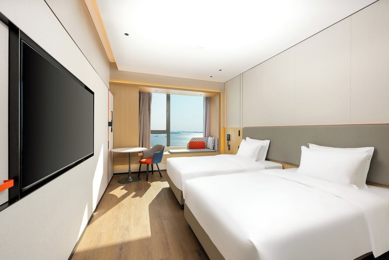 Holiday Inn Express Zhanjiang Coast by IHG, Zhanjiang, China