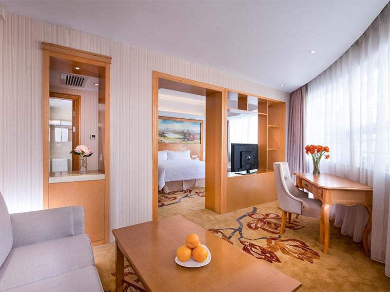 Vienna Hotel Shenzhen Lo Wu Control Point, Shenzhen, China