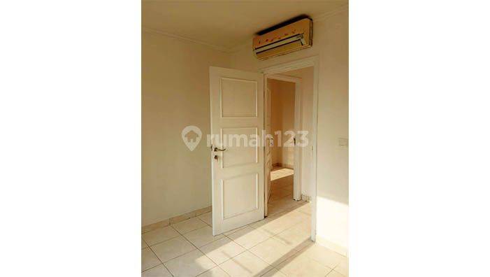 Apartment for rent in Sidoarjo, Indonesia · Taman · 2 rooms, 2 baths