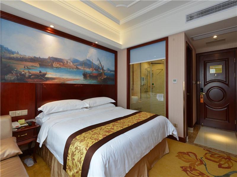 Vienna International Hotel Shanghai International Tourism and Resorts Zone, Shanghai, China
