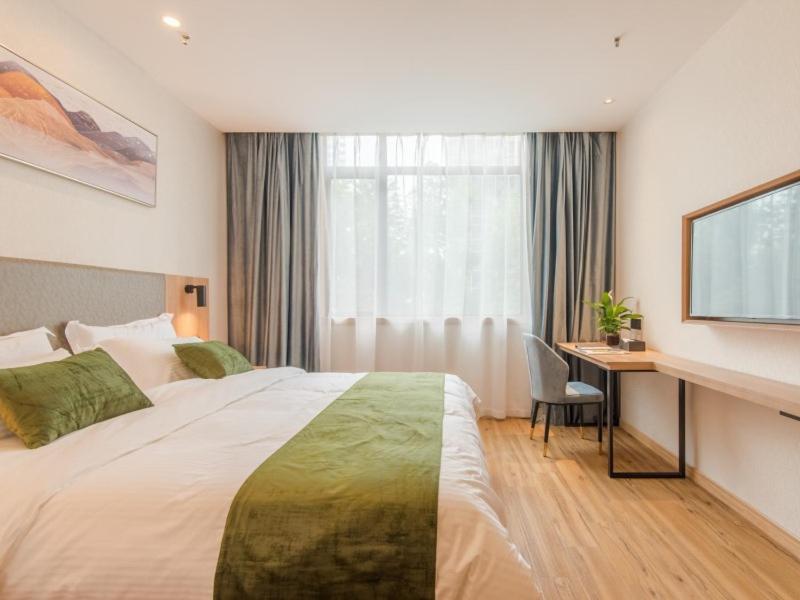 GreenTree Inn Hefei Binhu Shijicheng Hospital Hotel, Hefei, China