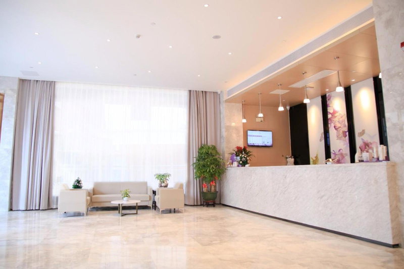 Lavande Hotels·Shenzhen North Railway Station Longhua Yicheng Center, Shenzhen, China