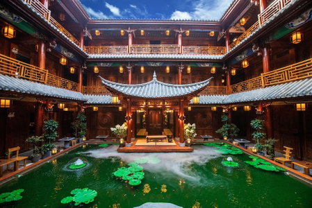 Spirited Silky Inn, Dali, China