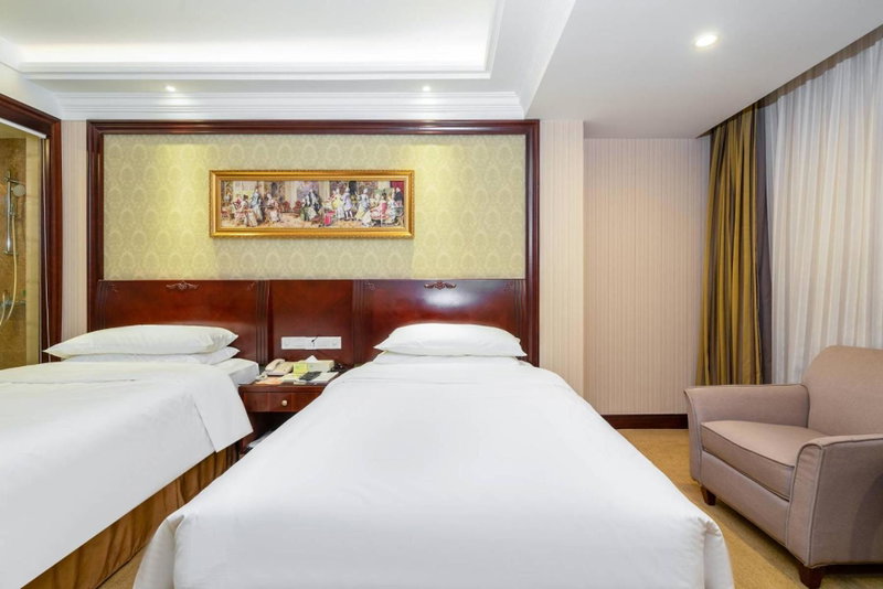 Vienna Hotel Dongguan Houjie Exhibition Center, Dongguan, China