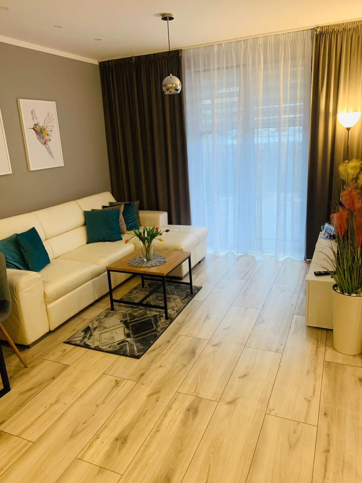 Apartament Champion, Poland