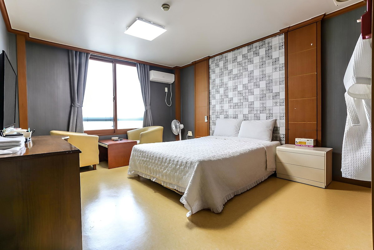 Hotel · Donghae Hotel Mi, Donghae