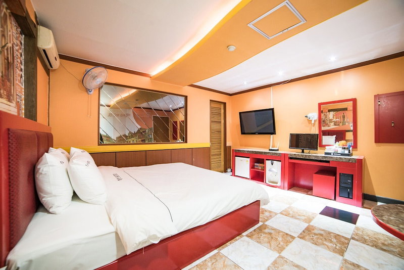 Jeonju Uadong Urban Stay Hotel, Jeonju, South Korea