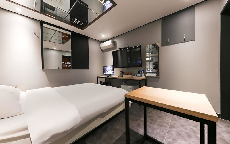 Daejeon Daesa Hotel Bus, Daejeon, South Korea