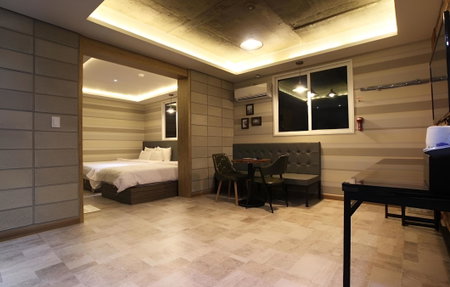 Yeosu Hakdong JA Self Check-in Motel, Yeosu, South Korea