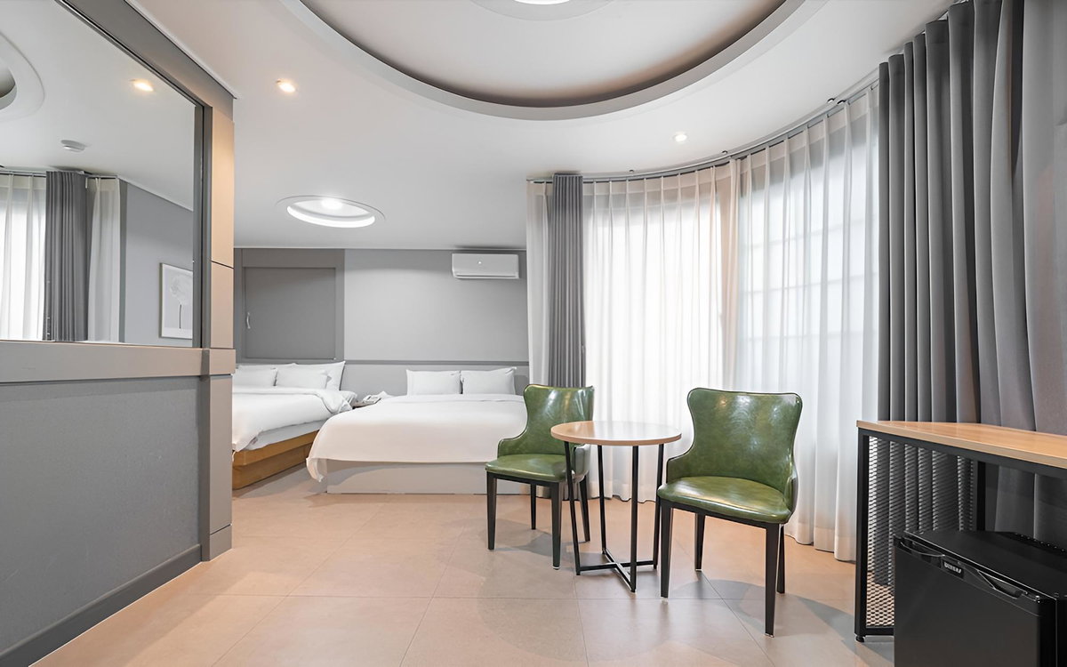 Iksan Hotel Curve, South Korea